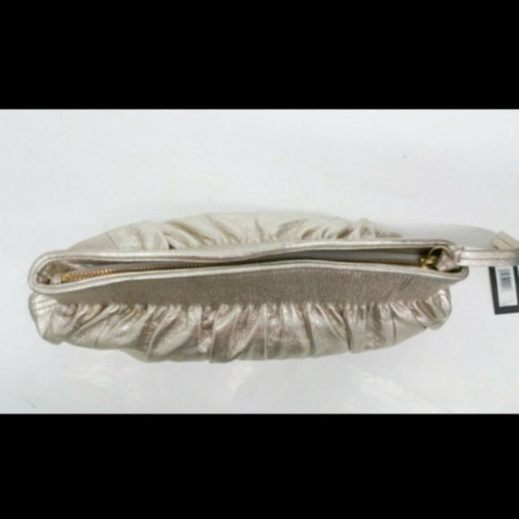 SOLD Banana Republic Gold Metallic Leather Clutch - Picture 4 of 8